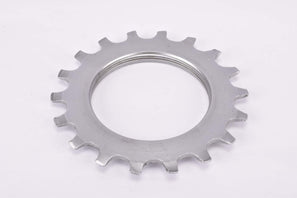 NOS Shimano 600 / 600 New EX Uniglide stain silver Cog (#BC47), freewheel sprocket with 18 teeth  from the 1970s - 1980s
