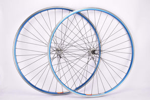 28" Dura-ace #HB-7400 / #FH-7403 8-speed Wheelset with blue Mavic Open Pro clincher Rims and black DT-Swiss DD-Spokes  from 1991 / 93
