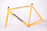 Yellow BTVS Batavus C´Light Cromoly Criterium TIG welded aero vintage steel road bike frame set in 57.5 cm (c-t) / 52.5 cm (c-c) with CrMo tubing from 1998