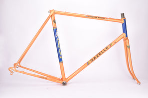 Orange and Blue (cognac and brussel blauw) Gazelle Champione Mondial "AA-Frame"  Criterium / Time Trial frame set in 59 cm (c-t) / 57.5 cm (c-c) with Reynolds 531 tubing and Campagnolo dropouts from the late 1978