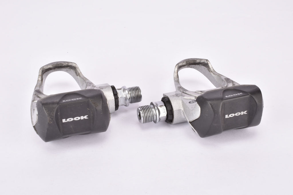 Look PP 357 clipless pedals from the 1990s Look PP 357 clipless pedals from the 1990s