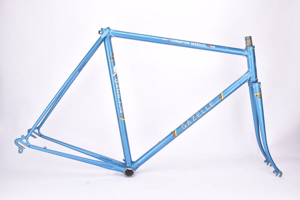 Blue (amour blauw) Gazelle Champion Mondial A-Frame frame set in 56 cm (c-t) / 54.5 cm (c-c) with Reynolds 531 tubing and Campagnolo drop outs from 1978