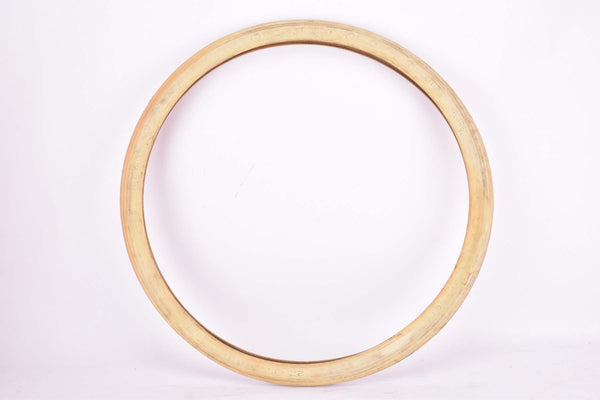 NOS Clement Pneumatici vintage single white clincher Tire in 32-501 mm (22"/550x32A)