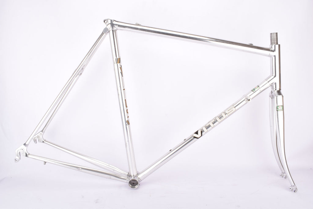 Silver anodized Vitus 979 Duralinox vintage aluminum frame set in 57.4 cm c t 56 cm c c with Vitus 979 Dural All Aluminium tubing from 1985 Silver