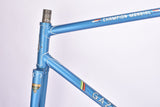 Blue (amour blauw) Gazelle Champion Mondial A-Frame frame set in 56 cm (c-t) / 54.5 cm (c-c) with Reynolds 531 tubing and Campagnolo drop outs from 1978