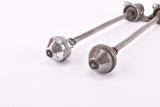 Gnutti 3-piece low flange aluminum and chromed steel Hub set in 36 holes with freewheel and quick releases from the 1940s