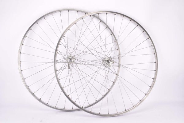 28" (700C / 622mm) Wheelset with Mavic Module clincher Rims and Michelin (Miche) Hubs with italian thread from the 1970s