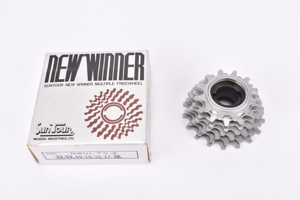 NOS / NIB SunTour New Winner #NWUL-7000 ultra 7-speed freewheel with 12-18 teeth and english/italian tread from 1981