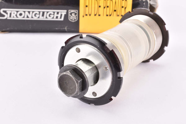 NOS/NIB SHIMANO 600 BOTTOM BRACKET CUPS ALLOY 35XP1 CUVETTE BOITIER VELO BIKE NOS/NIB SHIMANO 600 BOTTOM BRACKET CUPS ALLOY 35XP1 CUVETTE BOITIER VELO BIKE