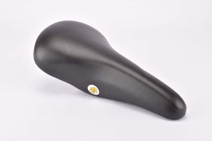 NOS AJA black synthetic leather saddle from the 1980s