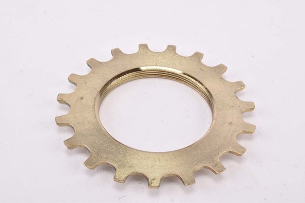 NOS Shimano Dura-Ace #MF-7150 / #MF-7160 (#FA-100 / #FA-110) golden Cog threaded on inside (#BC47), 5-speed and 6-speed Freewheel Sprocket with 19 teeth #1241817 from the 1970s - 1980s