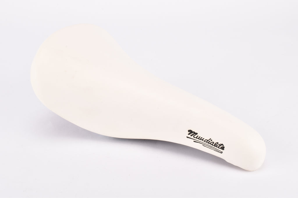 NOS White Selle Italia Mundialita Saddle from 1990 – Velosaloon.com