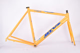Yellow BTVS Batavus C´Light Cromoly Criterium TIG welded aero vintage steel road bike frame set in 57.5 cm (c-t) / 52.5 cm (c-c) with CrMo tubing from 1998
