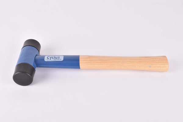 Cyclus Tools Hammer with rubber ends, 452 g
