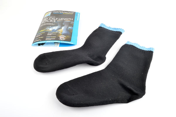 NEW Sealskinz Mid Calf length Waterproof Socks in Size M (39-42)