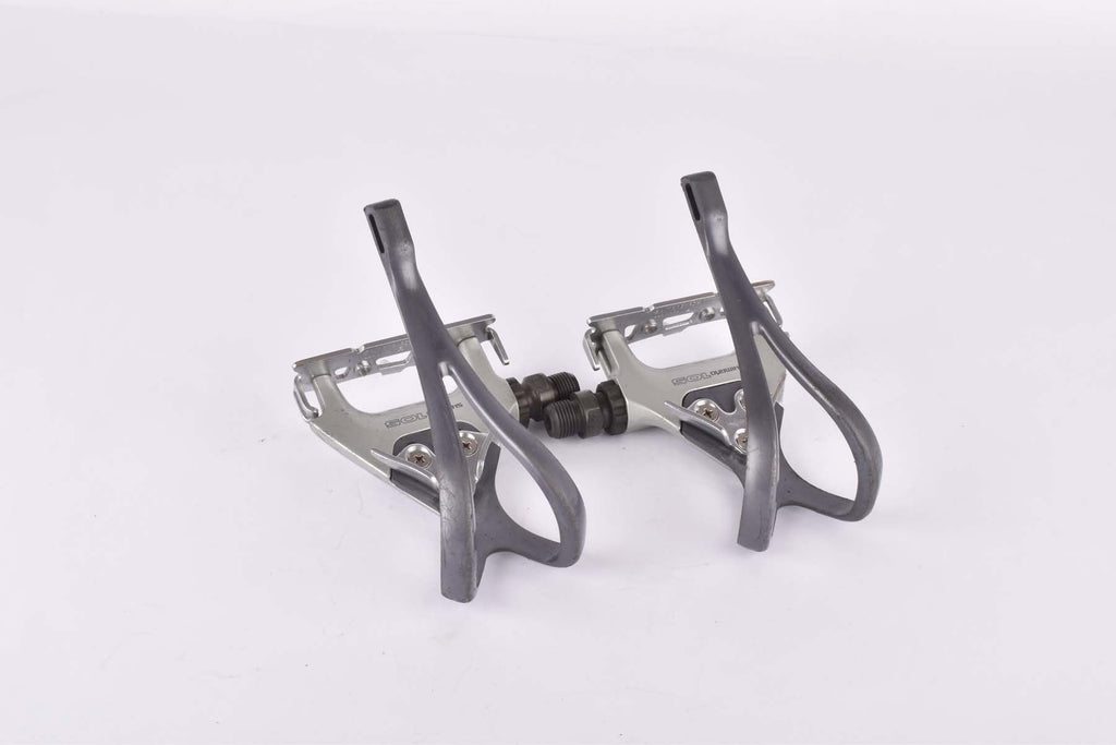 shimano 105 clip pedals Shimano 105 #PD-1055 aero Pedal Set with toe clips from the 1980s – Velosaloon.com
