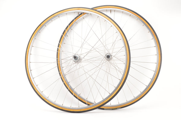 Wheelset with Mavic Monthlery Route Tubular rims and Shimano hubs from 1979
