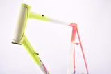 Defective neon pink yellow and white vintage road bike frame in 55.5 cm (c-t) / 54 cm (c-c)