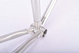 Peugeot A 300 Cosmic vintage aluminum road bike frame in 62 cm (c-t) / 60.5 cm (c-c) with Aviatube Dural tubing from 1987
