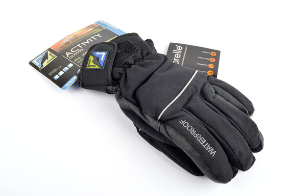 NEW Sealskinz Activity All Weather Gloves in Size M