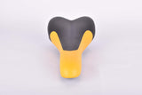 NOS Black & Yellow Iscaselle Hegos Saddle produced by Gipiemme from 1997