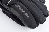 NEW Sealskinz Activity All Weather Gloves in Size M