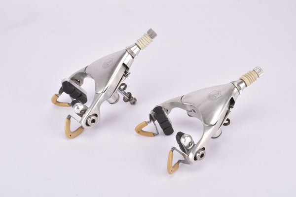 First Type Campagnolo Croce d´Aune Delta #B500 Penta drive brake caliper set from the late 1980s