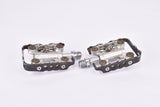 Wellgo #WPD-M17C Half Clipless Pedals with english thread