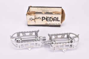 NOS/NIB Arai Chair Sports Pedals with english thread from the 1980s