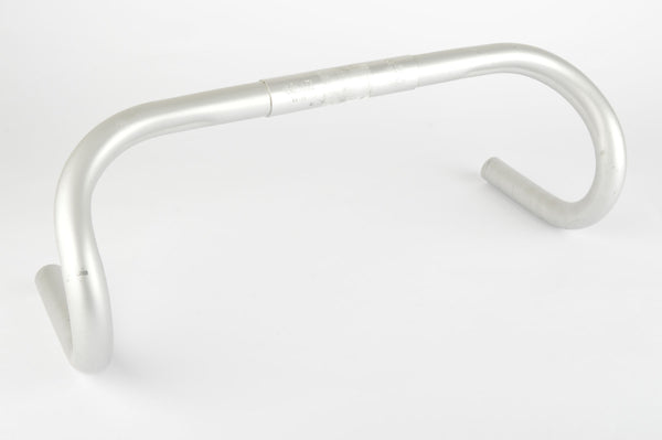 Cinelli 64-42 Giro d´Italia, single grooved Handlebar in size 42cm (c-c) and 26.4mm clamp size, from the 1980s