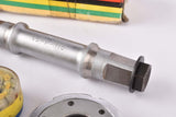 NOS/NIB Campagnolo Record Pista #1046 (65-P-110) Bottom Bracket in 104 mm, with italian thread from the 1960s -  1980s