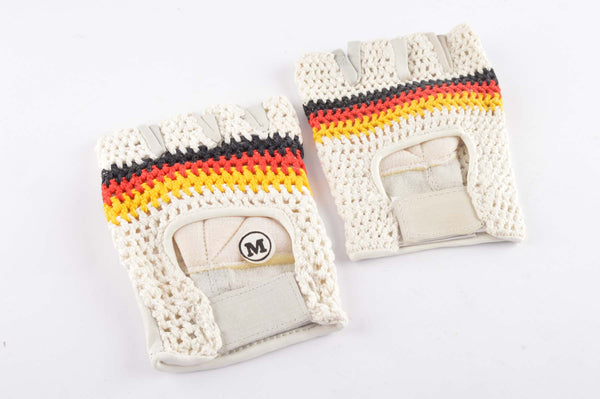 NEW German crochet cycling gloves in size medium from 1980s NOS/NIB