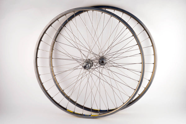 Wheelset with Mavic Reflex SUP clincher rims and Sachs New Succes hubs from the 1980s - 90s