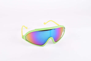 NOS yellow/green Cycling Eyewear with Poly Carbon Lenses from the 1980s