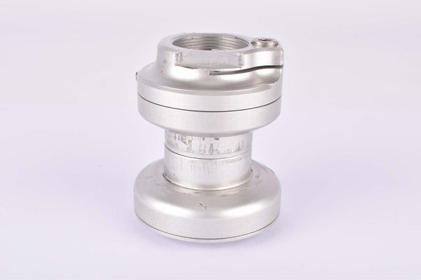 Unlabeled Headset no lock nut needed, adjustable "cup" has two clamping mechnism, with cartridge bearings
