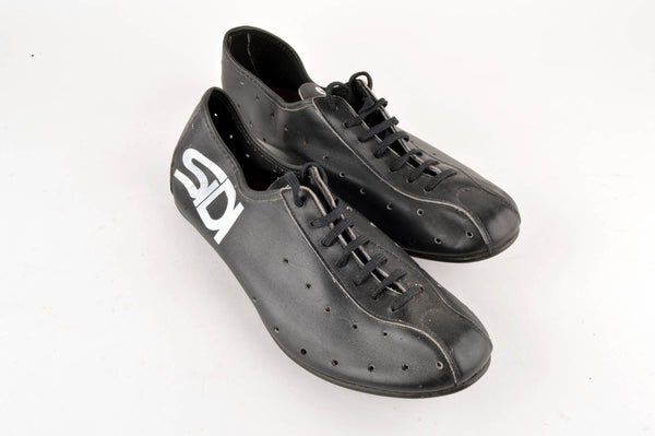 NEW Sidi Cycle shoes without cleats in size 39 from the 1980s NOS