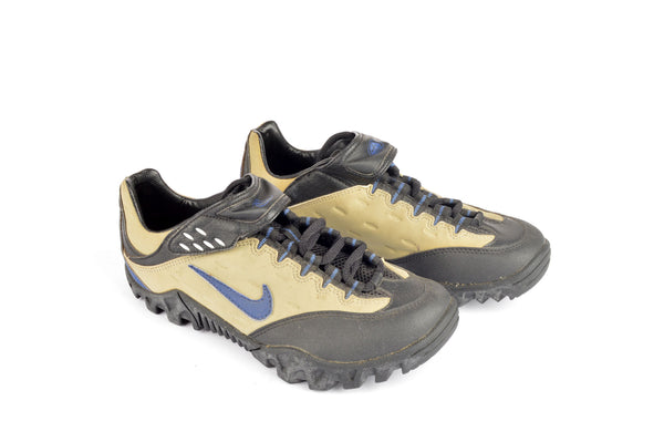 NEW Nike ACG Cycle shoes in size 36 NOS