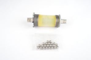 Campagnolo Record Strada #1046/A Bottom Bracket in 113 mm, with italian thread from the 1970s