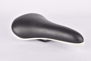 Black Bianchi Sierra Saddle from the 1990s