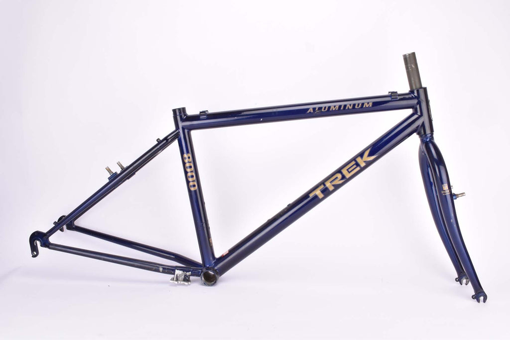 trek 8000 mountainbike Trek Aluminium 8000 Mountainbike frame in 42 cm (c-t) / 38 cm (c-c) with E9 Easton ProGram tubing from the 1990s Trek Aluminium 8000 Mountainbike