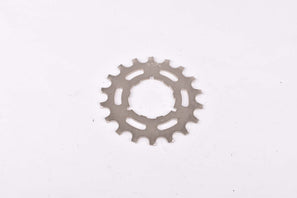 NOS Shimano 600 Ultegra #CS-6400 Uniglide (UG) Cassette Sprocket with 18 teeth from the 1980s - 1990s