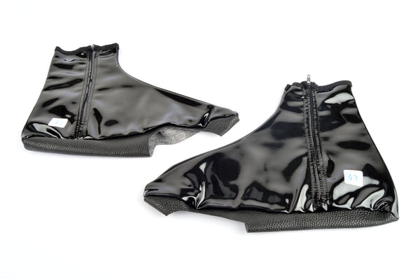 NEW Modell Aero Overshoes in Size 43