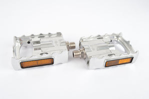 MKS FD-7 folding pedals with english threading in silver
