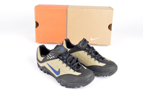 NEW Nike WMNS Kato ACG Cycle shoes in size 36.5 NOS/NIB