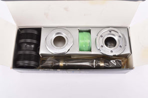 NOS/NIB Shimano 600 Ultegra #BB-6400 bottom bracket in 113mm with french thread from the 1980s - 1990s