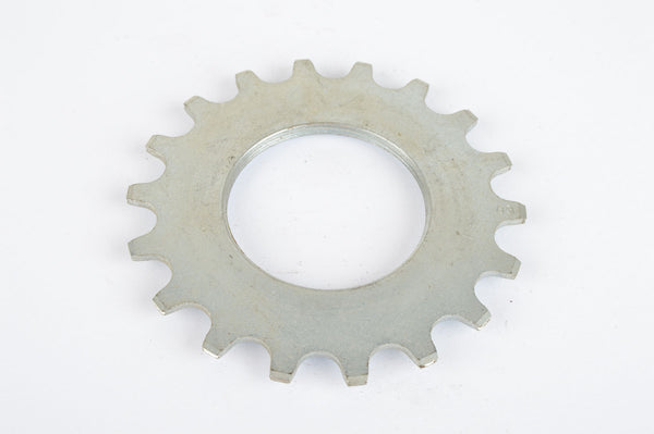 NOS Maillard steel Freewheel Cog, threaded on inside, with 18 teeth from the 1980s