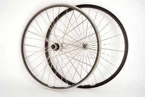26" Wheelset with Conorio RS300 Clincher Rims and Mavic 571 Hubs from the 1990s