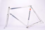 Peugeot A 300 Cosmic vintage aluminum road bike frame in 57 cm (c-t) / 55.5 cm (c-c) with Aviatube Dural tubing from 1987