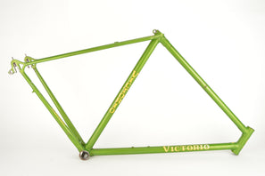 Victorio Corsa frame in 56 cm (c-t) / 54.5 cm (c-c) with Campagnolo dropouts