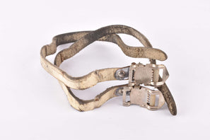 White REG leather pedal straps